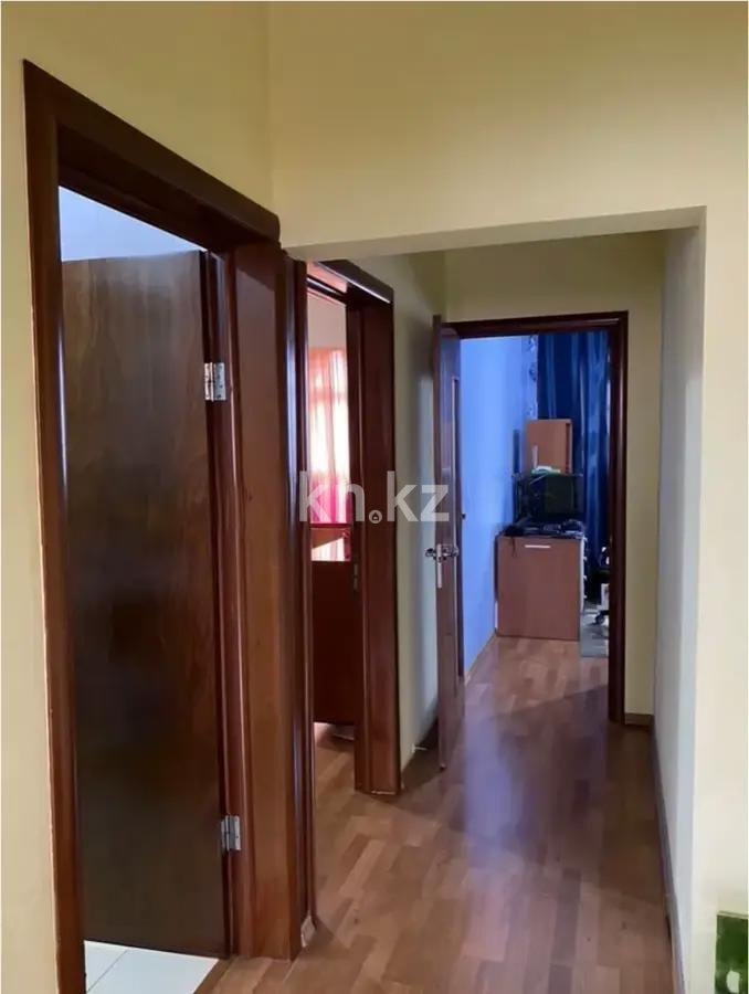 Продажа 3-комнатной квартиры, 70 м², пр. Достык, дом  268 в Алматы - фото 2