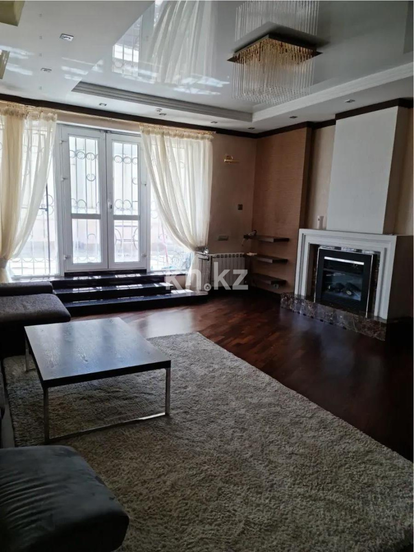 Продажа 8-комнатной квартиры, 500 м² в Алматы