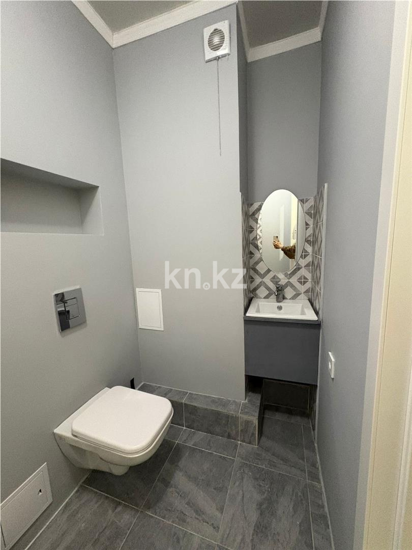 Продажа 3-комнатной квартиры, 90 м², ул. Баглановой в Астане - фото 9