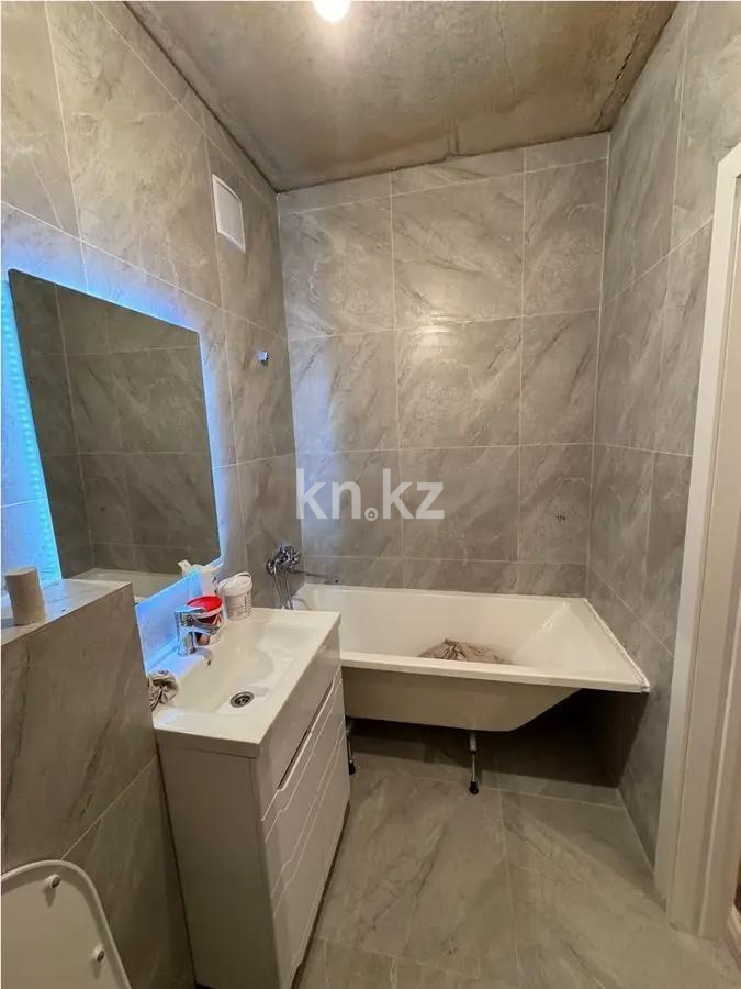 Продажа 1-комнатной квартиры, 39 м², ул. Бейбарыс Султан, дом  25/1 в Астане - фото 2