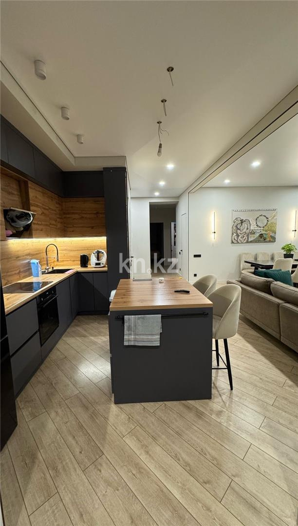 Продажа 4-комнатной квартиры, 103 м², пр. Республики, дом  участок 1/7 в Караганде - фото 5