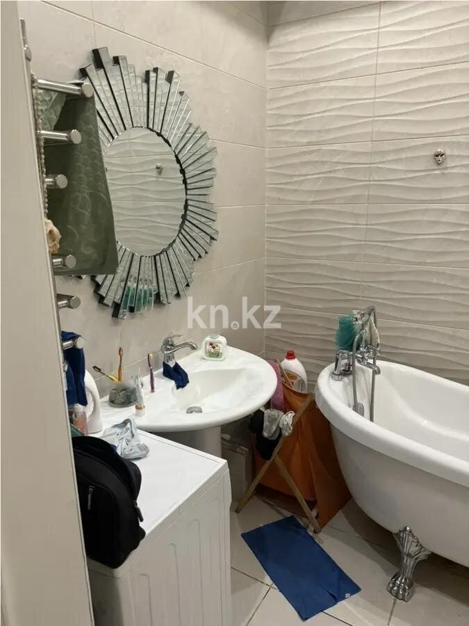 Продажа 2-комнатной квартиры, 55 м² в Алматы - фото 4