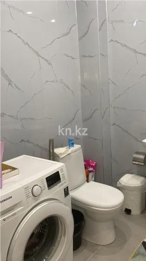 Продажа 1-комнатной квартиры, 40 м², ул. Е-882, дом  15 в Астане - фото 3