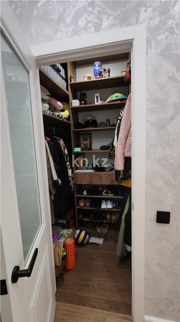 Продажа 4-комнатной квартиры, 115 м², ул. Букетова в Караганде - фото 20