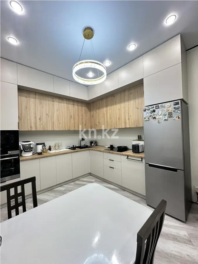 Продажа 4-комнатной квартиры, 104 м², пр. Абая, дом  164/7 в Алматы - фото 5