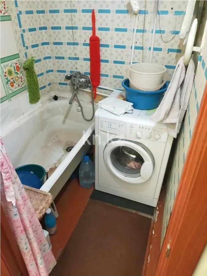 Продажа 2-комнатной квартиры, 44 м², 2 мкр-н, дом  28 в Абае - фото 3