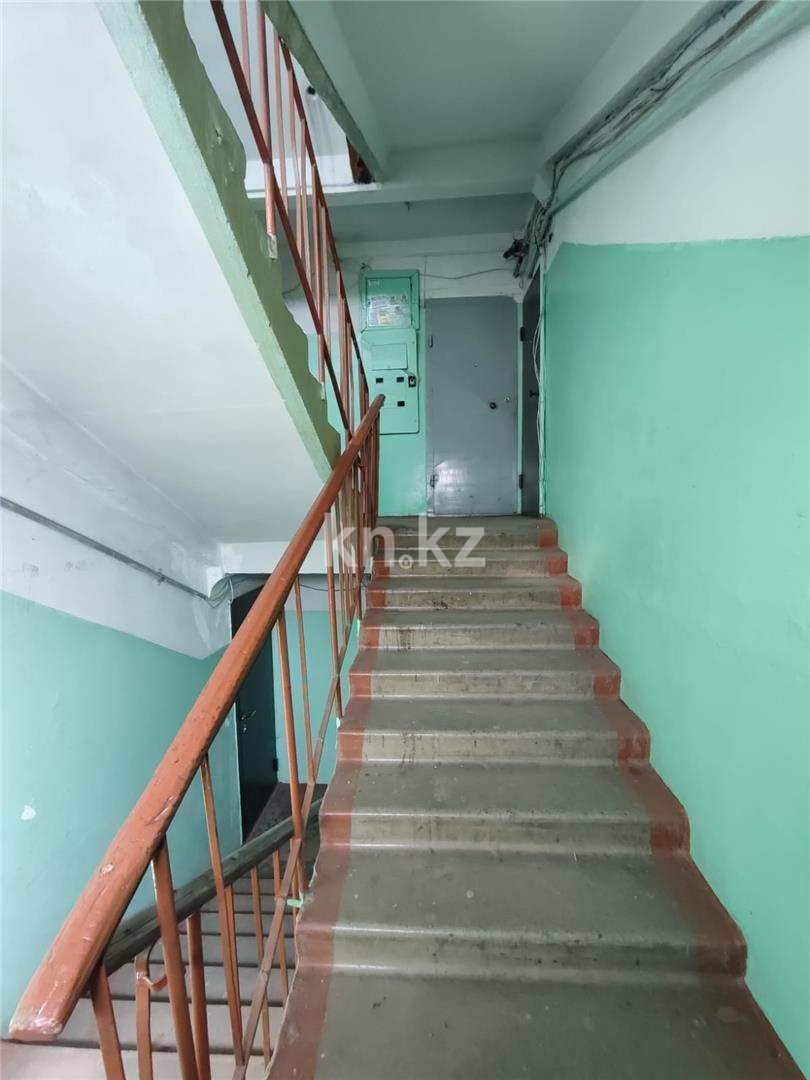 Продажа 3-комнатной квартиры, 61 м², мкр-н 14 в Караганде - фото 19