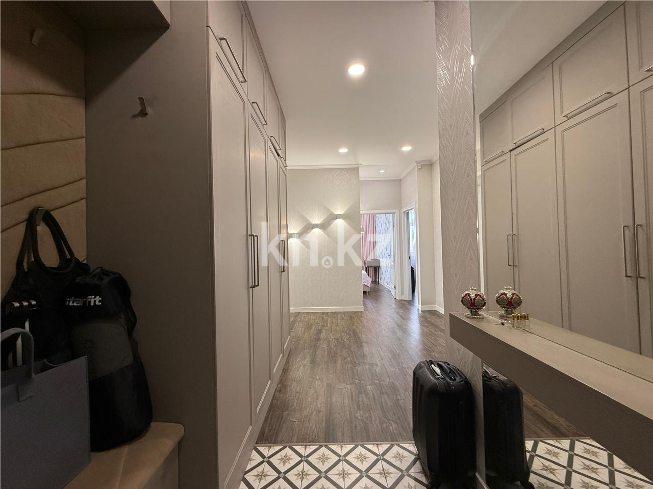 Продажа 4-комнатной квартиры, 105 м² в Караганде - фото 15