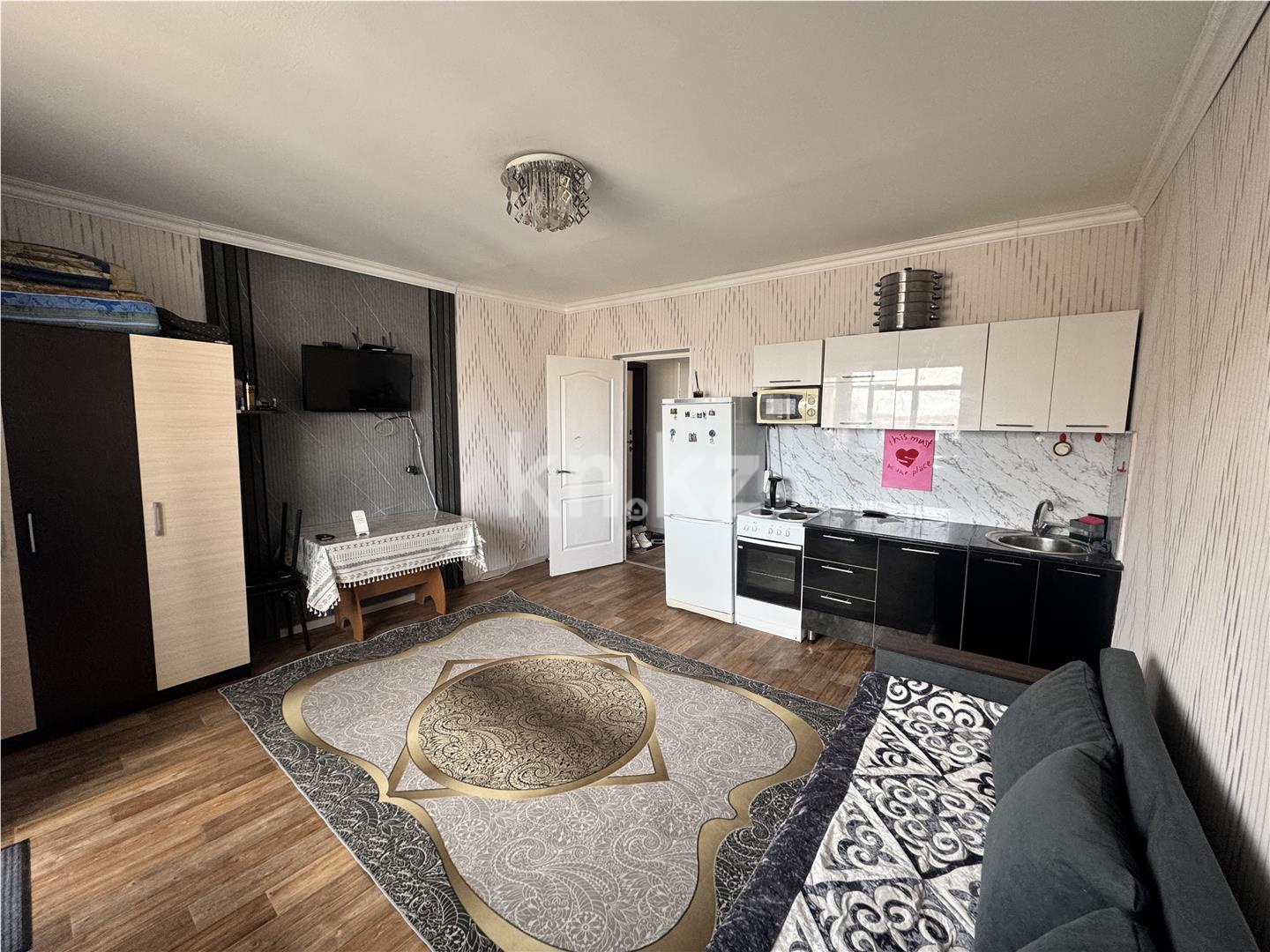 Продажа 2-комнатной квартиры, 37 м², мкр-н Степной-2 в Караганде - фото 2