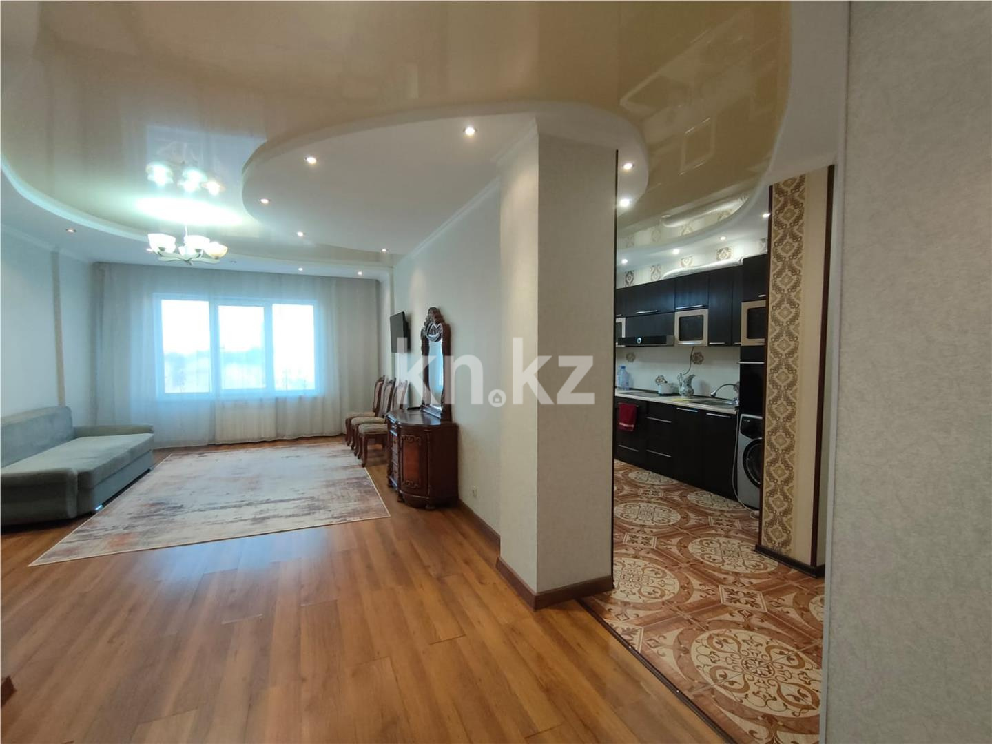 Продажа 2-комнатной квартиры, 77 м² в Караганде