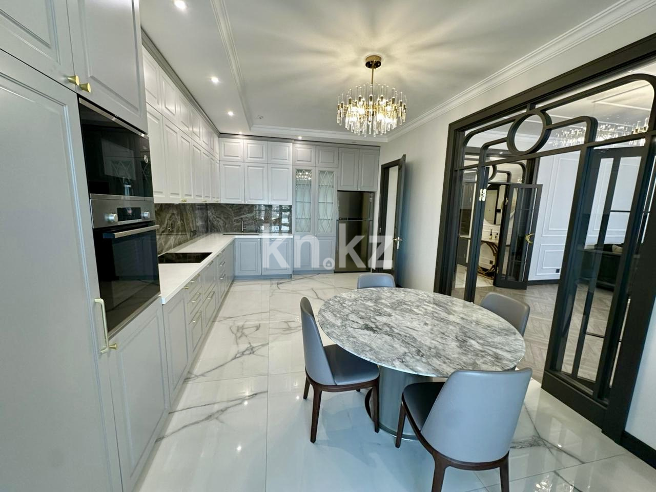 Продажа 4-комнатной квартиры, 170 м² в Астане - фото 8