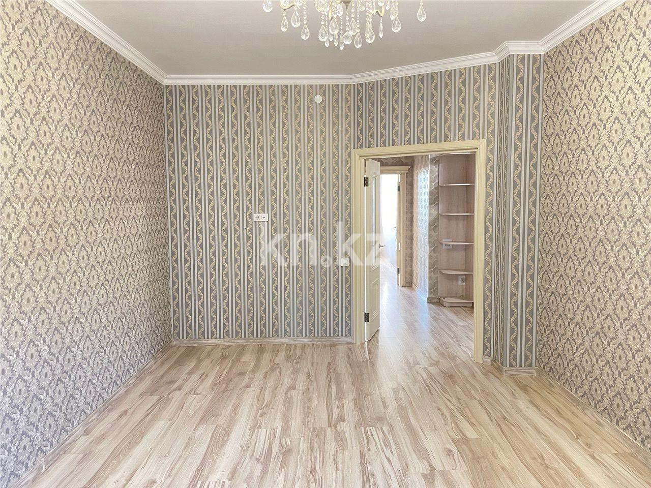 Продажа 2-комнатной квартиры, 72.5 м² в Астане - фото 4