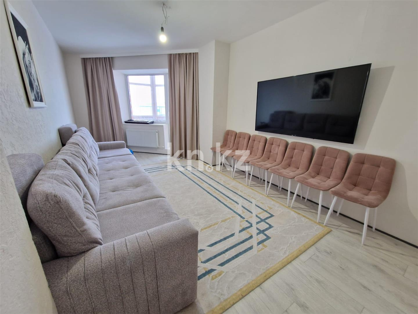 Продажа 2-комнатной квартиры, 74 м², пр. Республики в Караганде
