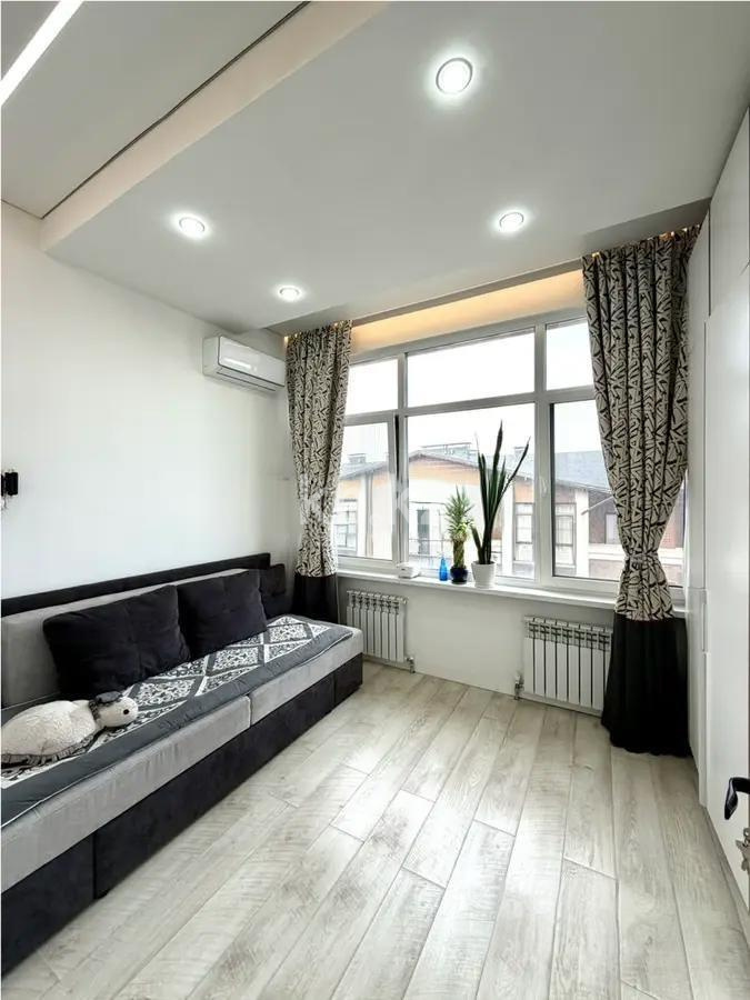 Продажа 2-комнатной квартиры, 55 м² в Алматы