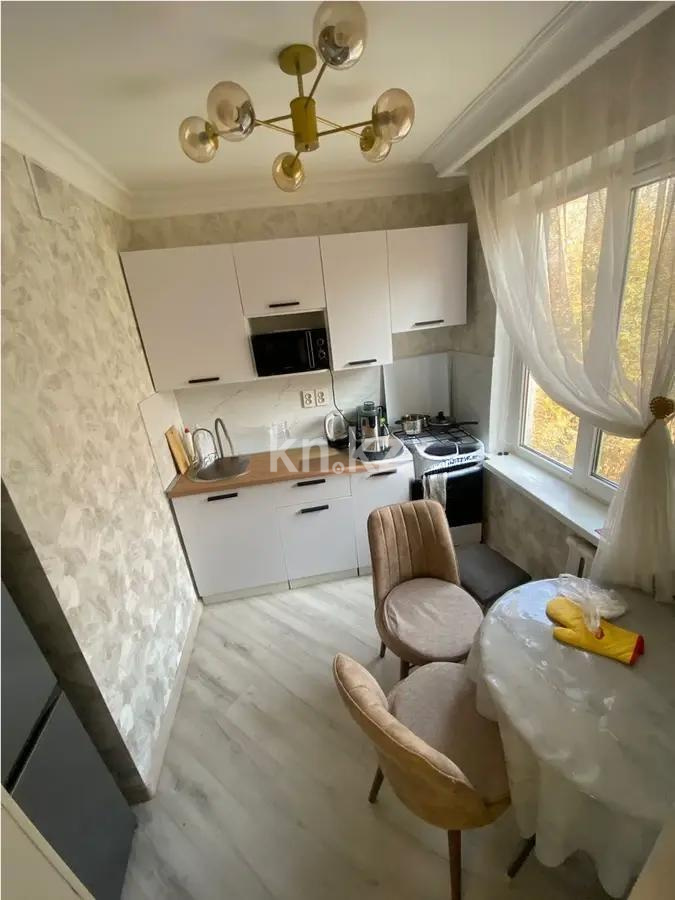 Продажа 2-комнатной квартиры, 43 м², мкр-н 8, дом  72А в Алматы - фото 3