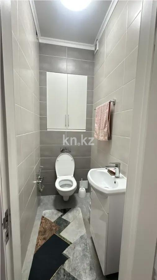 Продажа 3-комнатной квартиры, 96 м², ул. Жилой район 1, дом  9 в Караганде - фото 6