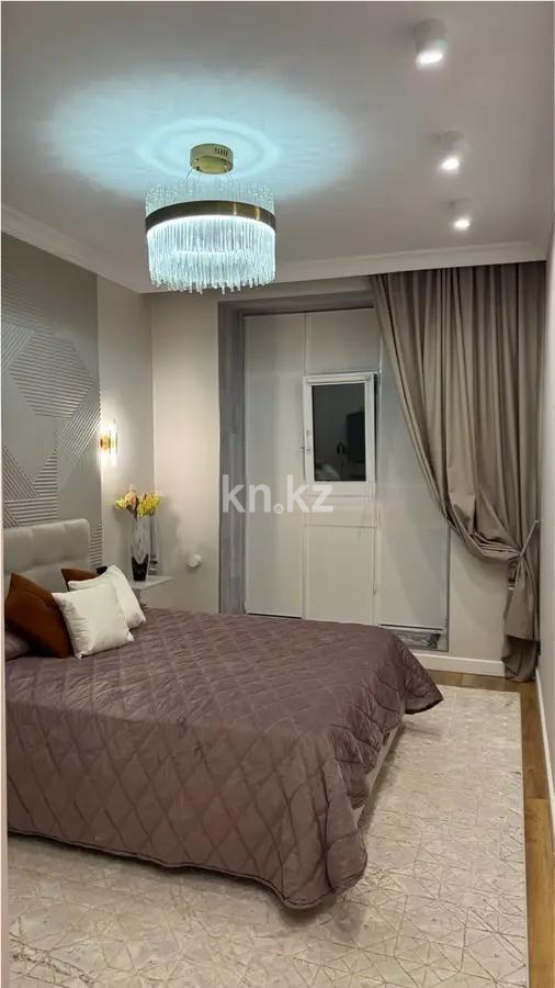 Продажа 3-комнатной квартиры, 87.4 м², ул. Бокейхана, дом  3Б в Астане - фото 2