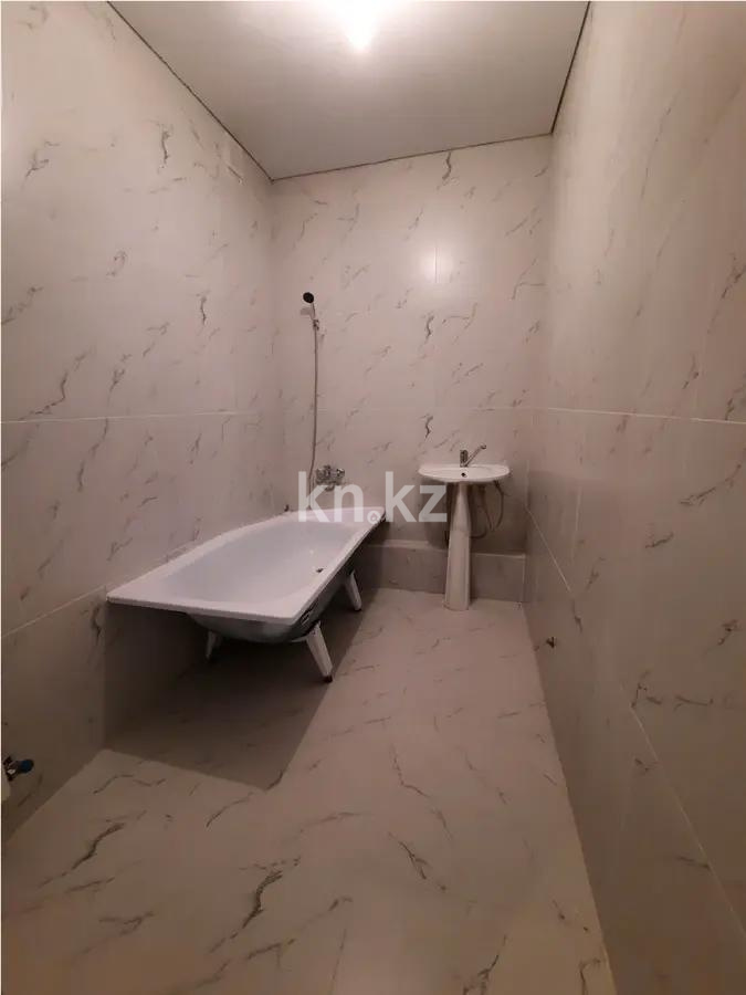 Продажа 3-комнатной квартиры, 118.7 м², ул. Бухар жырау, дом  32 в Астане - фото 5