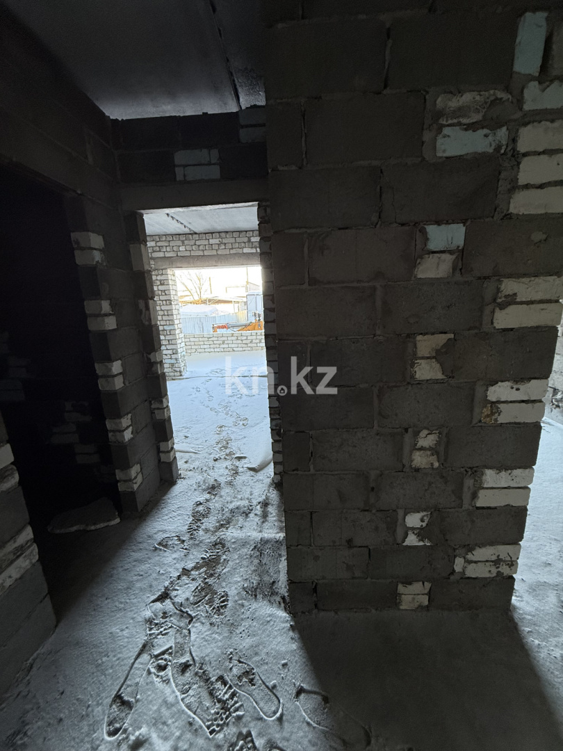 Продажа 2-комнатной квартиры, 64.5 м² в Уральске - фото 4