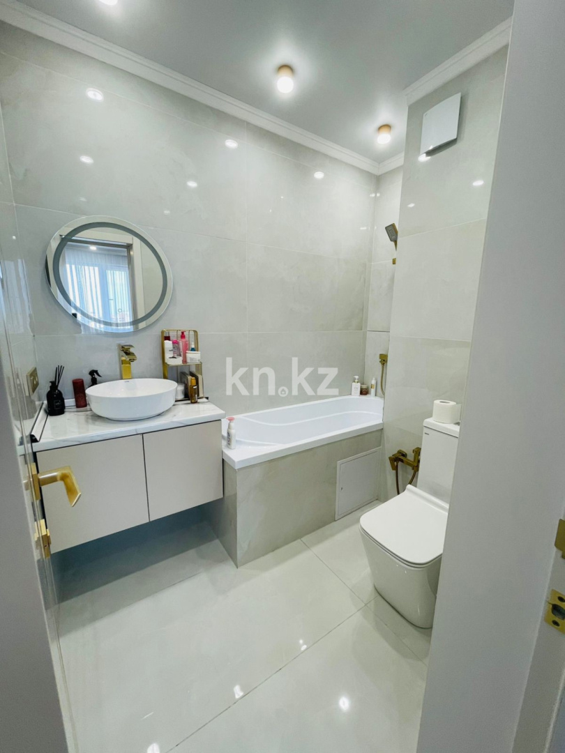 Продажа 3-комнатной квартиры, 71 м², ул. Е-15 в Астане - фото 7