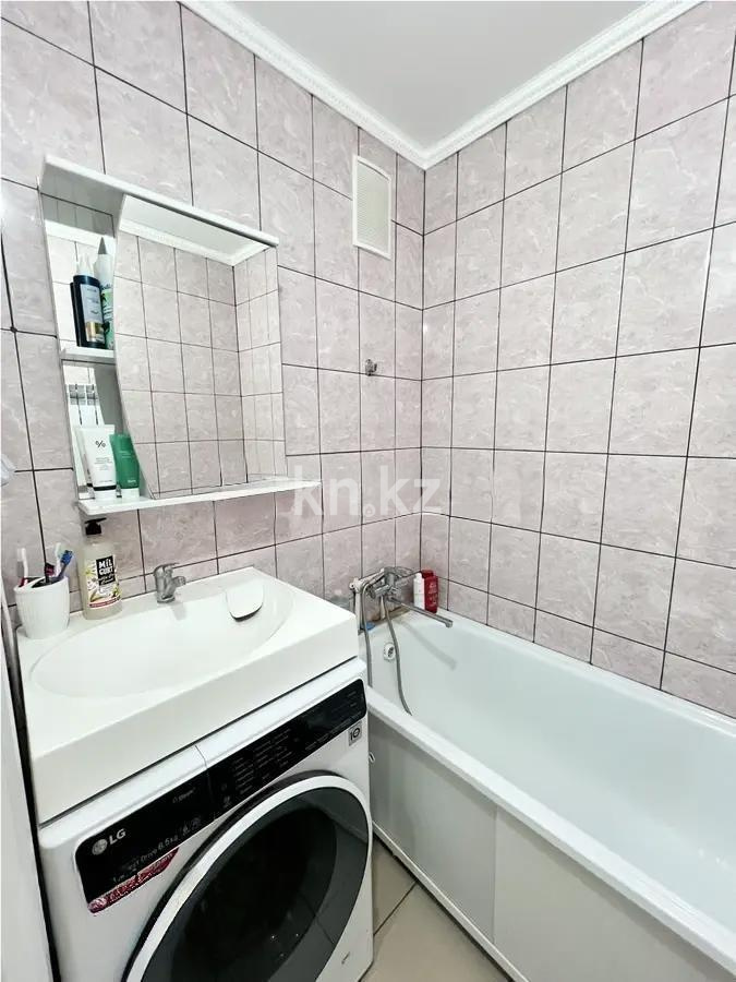 Продажа 1-комнатной квартиры, 34 м², ул. 9-й мкр., дом  100 в Темиртау - фото 3