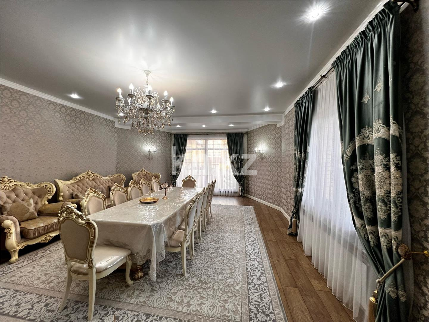 Продажа 7-комнатного дома, 320 м² в Караганде - фото 4