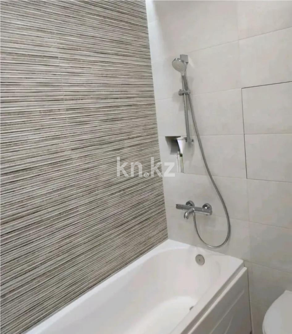 Продажа 3-комнатной квартиры, 77 м², ул. Тажибаевой, дом  157/7 в Алматы - фото 3