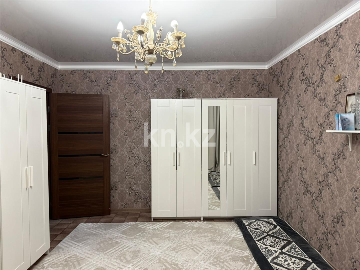 Продажа 2-комнатной квартиры, 48 м², пр. Шахтеров в Караганде - фото 2