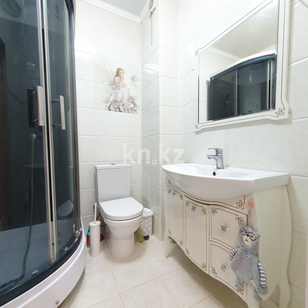 Продажа 5-комнатной квартиры, 188 м² в Актобе - фото 17