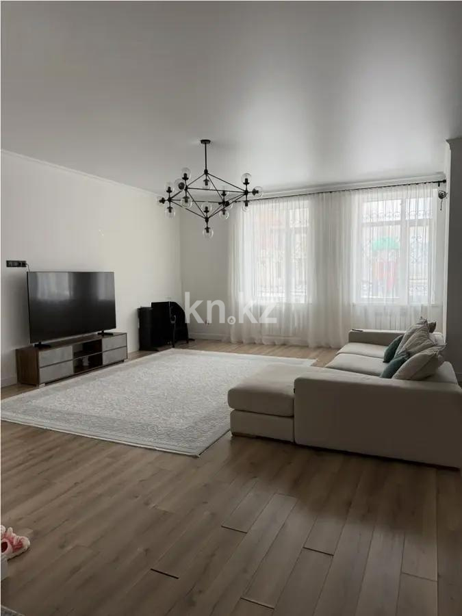 Продажа 3-комнатной квартиры, 140 м² в Астане