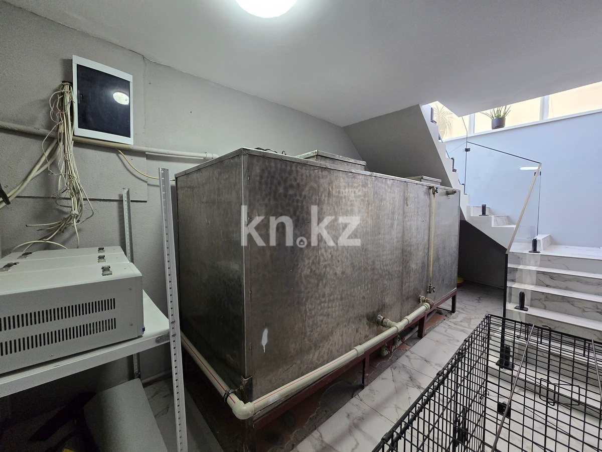 Продажа 6-комнатного дома, 639 м² в Алматы - фото 26