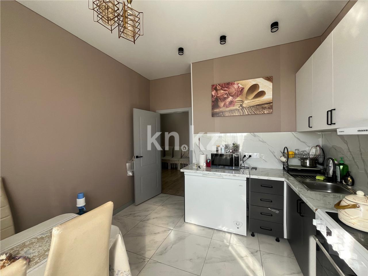 Продажа 1-комнатной квартиры, 46 м², ул. Университетская, дом  28/19 в Караганде - фото 8