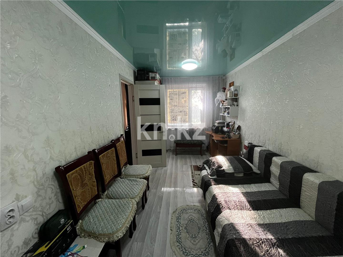 Продажа 2-комнатной квартиры, 46 м², мкр-н 12 в Караганде - фото 3