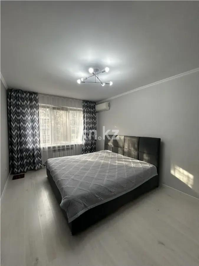 Продажа 3-комнатной квартиры, 64 м², ул. Катаева, дом  96 в Алматы - фото 2