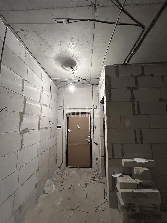 Продажа 3-комнатной квартиры, 98 м², ул. Букетова, дом  3/2 в Караганде - фото 6