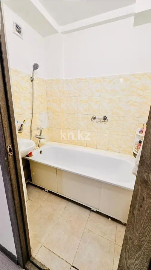 Продажа 3-комнатной квартиры, 59 м², ул. Аркалык, дом  45 в Алматы - фото 5