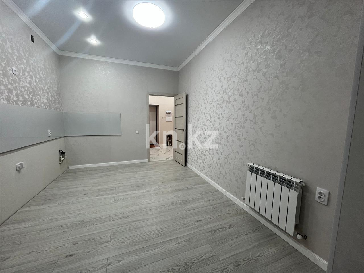 Продажа 2-комнатной квартиры, 58 м², пр. Шахтеров, дом  20/4 в Караганде - фото 8