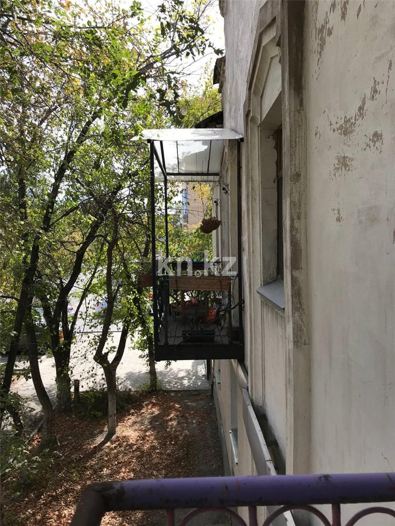 Продажа 2-комнатной квартиры, 57 м², ул. Аханова (Театральная), дом  54 в Караганде - фото 15