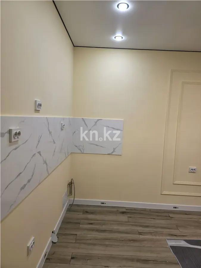 Продажа 1-комнатной квартиры, 27.54 м², ул. Омарова, дом  1 в Алматы - фото 2