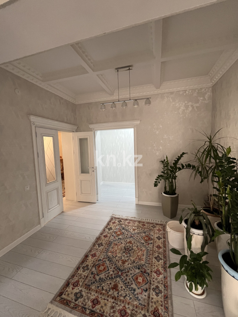Продажа 7-комнатного дома, 310 м² в Шымкенте - фото 12