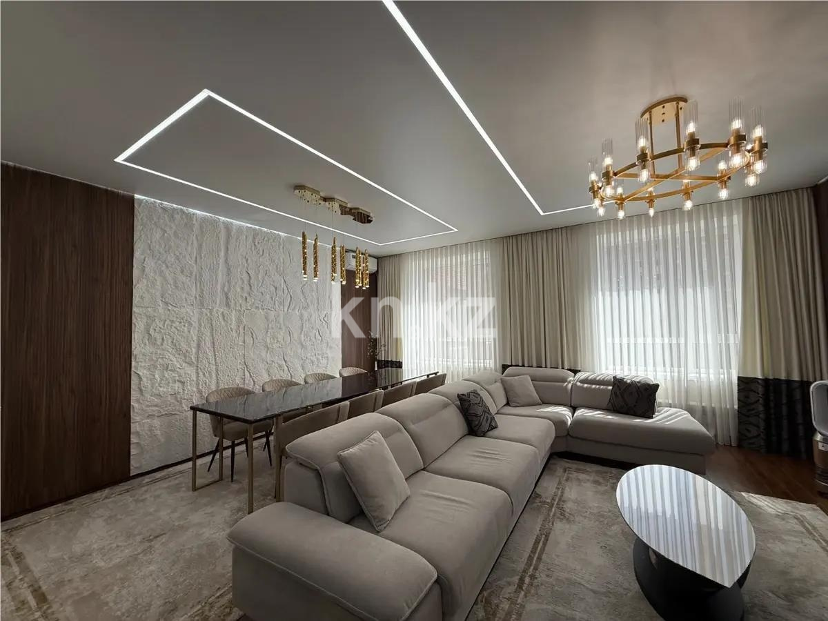 Продажа 2-комнатной квартиры, 90.2 м² в Астане