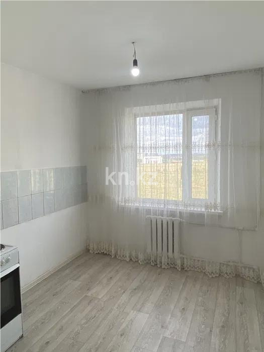 Продажа 2-комнатной квартиры, 56 м², мкр-н Голубые Пруды, дом  12 в Караганде - фото 3