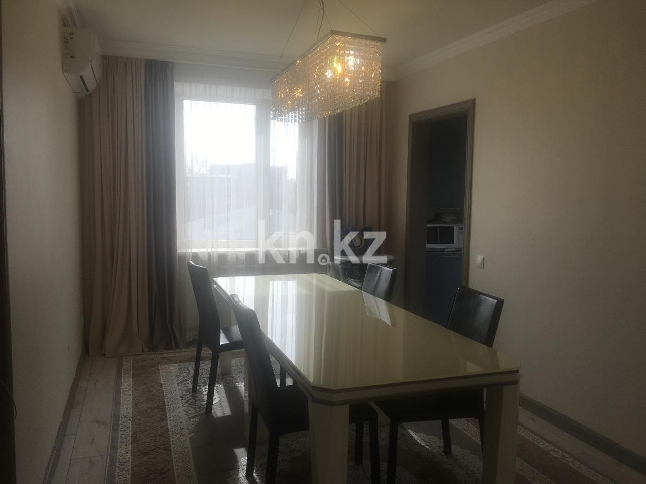 Продажа 4-комнатной квартиры, 89 м², пр. Шахтеров в Караганде