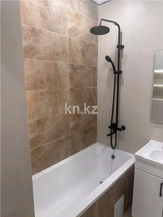 Продажа 2-комнатной квартиры, 39.2 м² в Алматы - фото 4
