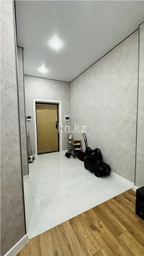 Продажа 3-комнатной квартиры, 78 м², ул. Букетова, дом  3/3 в Караганде - фото 6