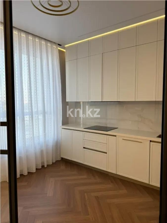 Продажа 4-комнатной квартиры, 121 м² в Астане - фото 4