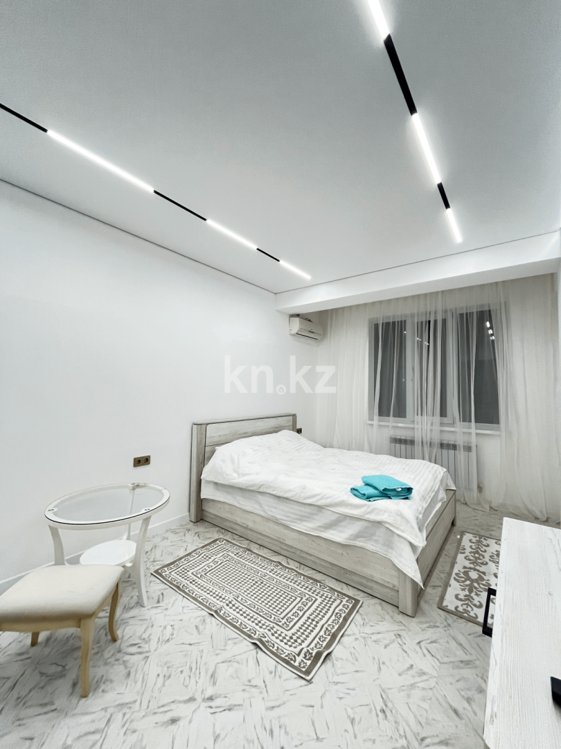 Аренда 1-комнатной квартиры посуточно, 35 м² в Алматы - фото 9