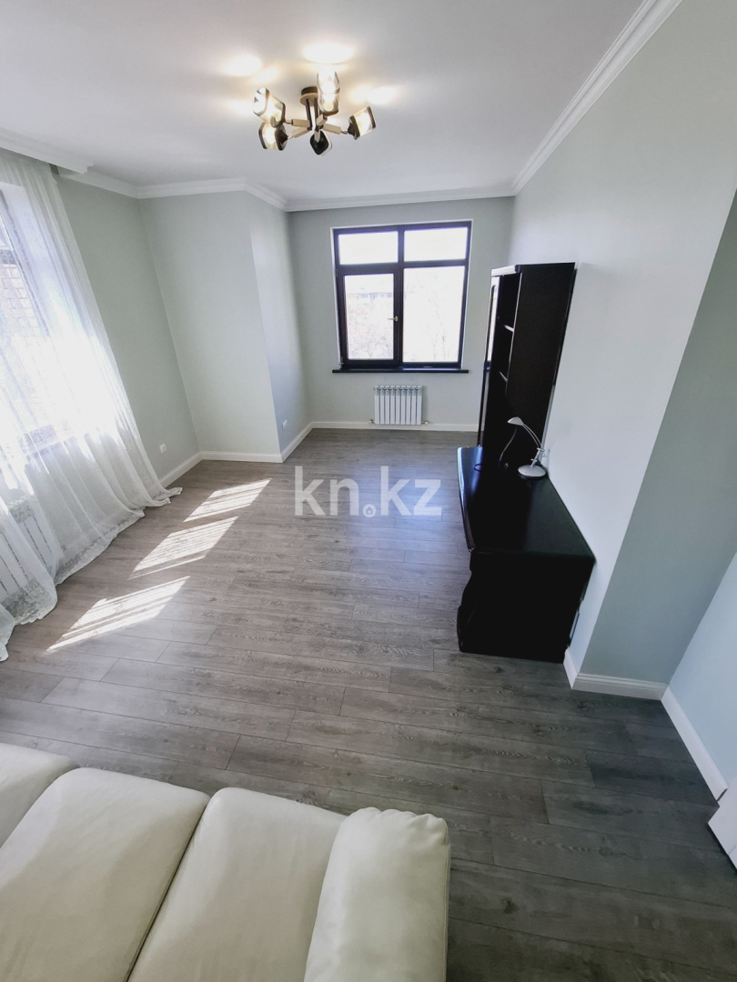 Аренда 3-комнатной квартиры, 130 м² в Алматы - фото 12
