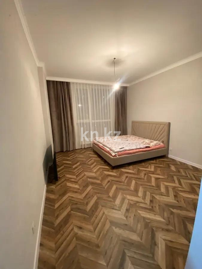 Продажа 1-комнатной квартиры, 40 м², ул. Е-900, дом  2 в Астане