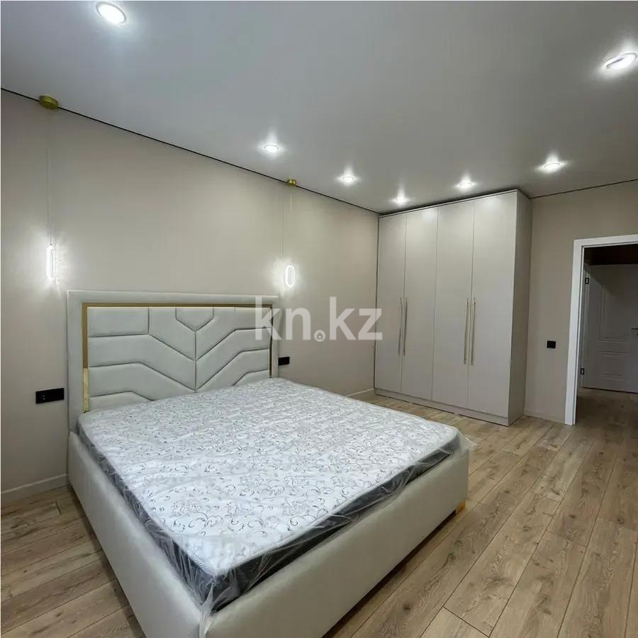 Продажа 2-комнатной квартиры, 70 м², ул. К. Шарипова, дом  206/4 в Алматы - фото 2